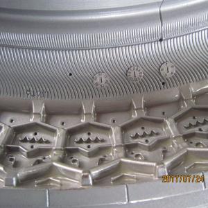 2,50-17 Motorcykel Däck Mögel