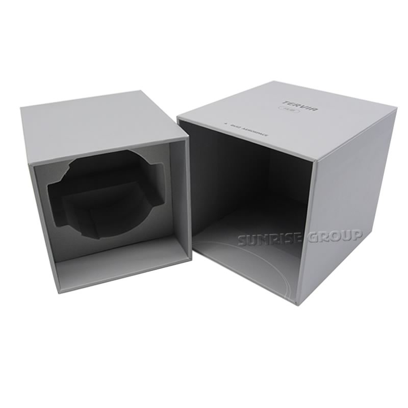 Skräddarsydd kartong Silver Foil Logo Watch Packaging Box