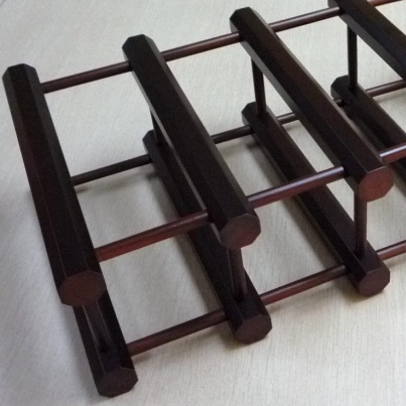 10 Flaskvinkack i mahogny