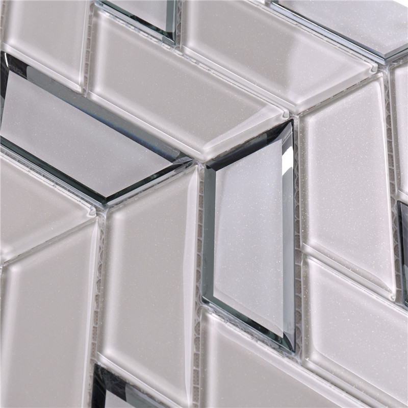 Härdad fiskplatta Ljusbeige glas kök Backsplash plattor