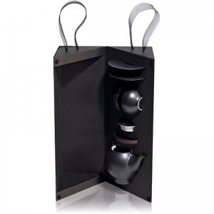 Stelt papperspaket för tesatser