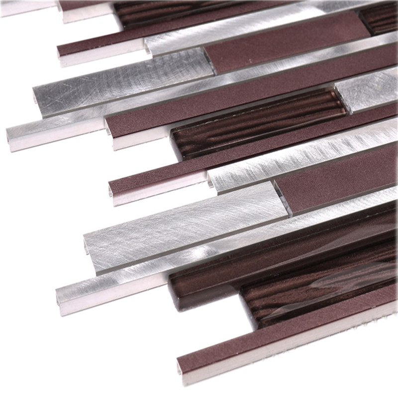 Mosaikleverantör av mosaik i aluminium med långa remsor