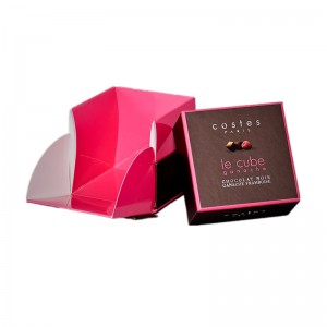 Stor design komplicerad låda låda