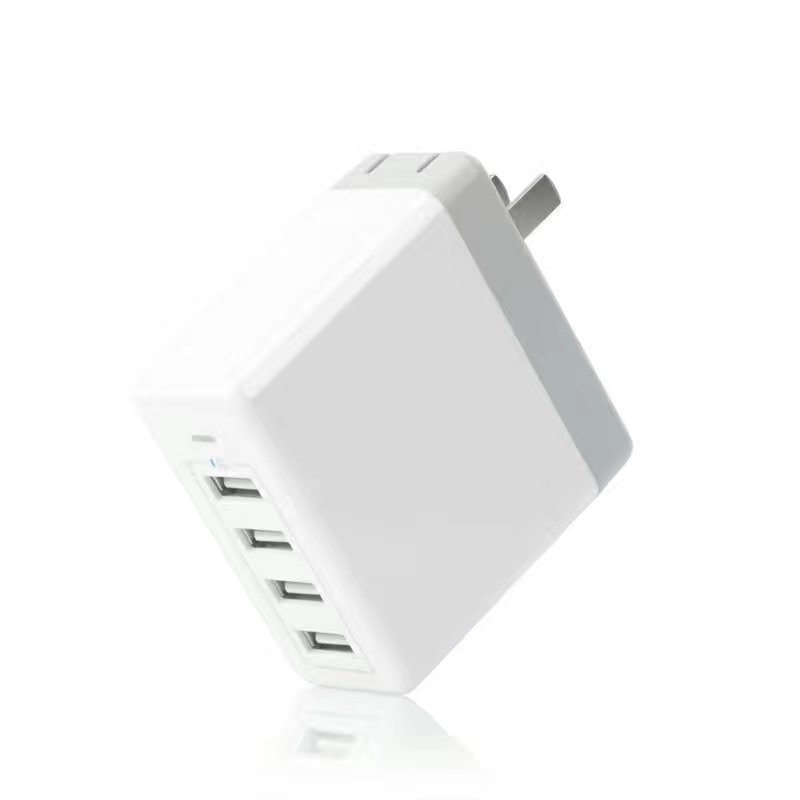 KPS-8406LC Fyra USB-portar AC-adapter (med löstagbar nätkabel)