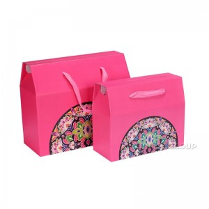 Anpassad pappershandväska för förpackningspresent