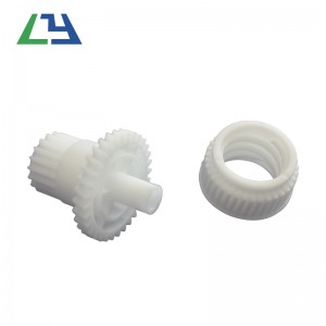 Anpassad formsprutning av elektrisk växellåda av plast