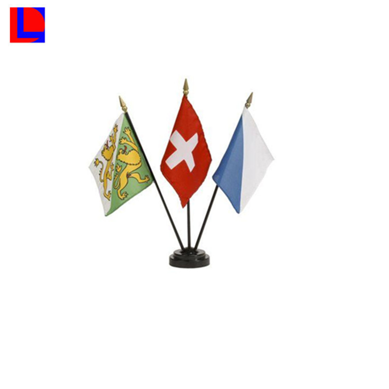 God kvalitet billig Kina aluminium tabell flaggstång med flagga och bas