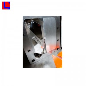 Bra pris med högkvalitativ PP PET PVC ABS plastinjektionslister