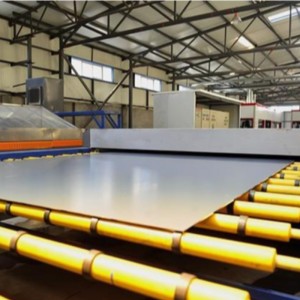 ALUMINIUMSPEGEL MED SÄKERHETSFILM