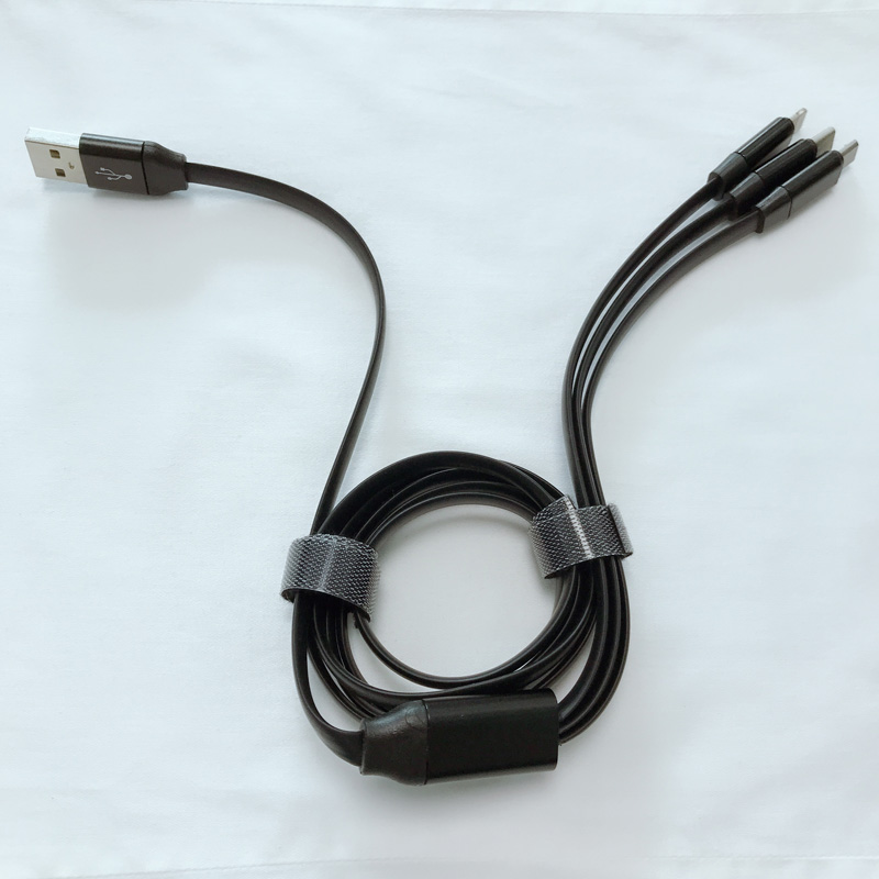 3 IN 1 TPE-kabel Laddning av platt aluminiumshus USB 2.0 Micro till lightning Type C micro USB-datakabel