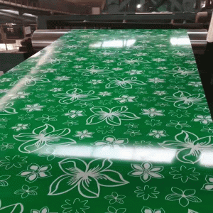 Takfärg stålplatta