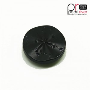 Anpassad logotyp för rund gravering av harts, knappar för kläder / skjorta