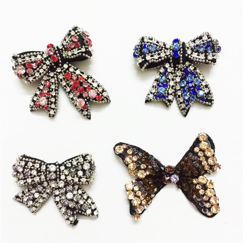 Senaste skönhet bowknot Rhinestone Patch Crystal fjäril