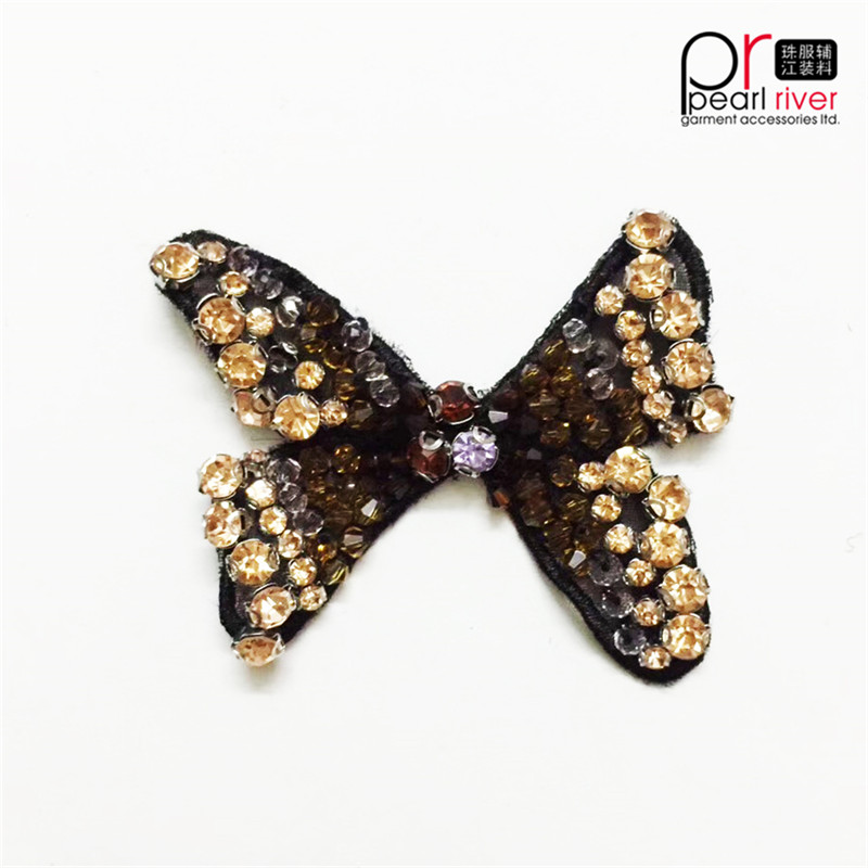 Senaste skönhet bowknot Rhinestone Patch Crystal fjäril