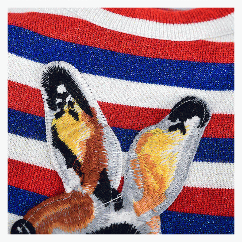 100% bomullströja Stripe Jacquard Kanin Patch Stickat Kvinnor