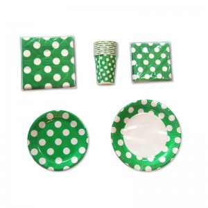 Lågt prispapper bordsredskap skräddarsydda storlekar prickar och solid färg Party dinnerware uppsättningar