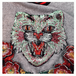 Handgjorda Sequined Appliques och Blommor Stickad Pullovertröja för kvinnor