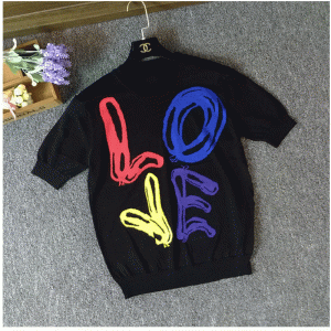 2018 Anpassad Jacquard LOVE Font Short Sleeve Sommar Pullovertröja