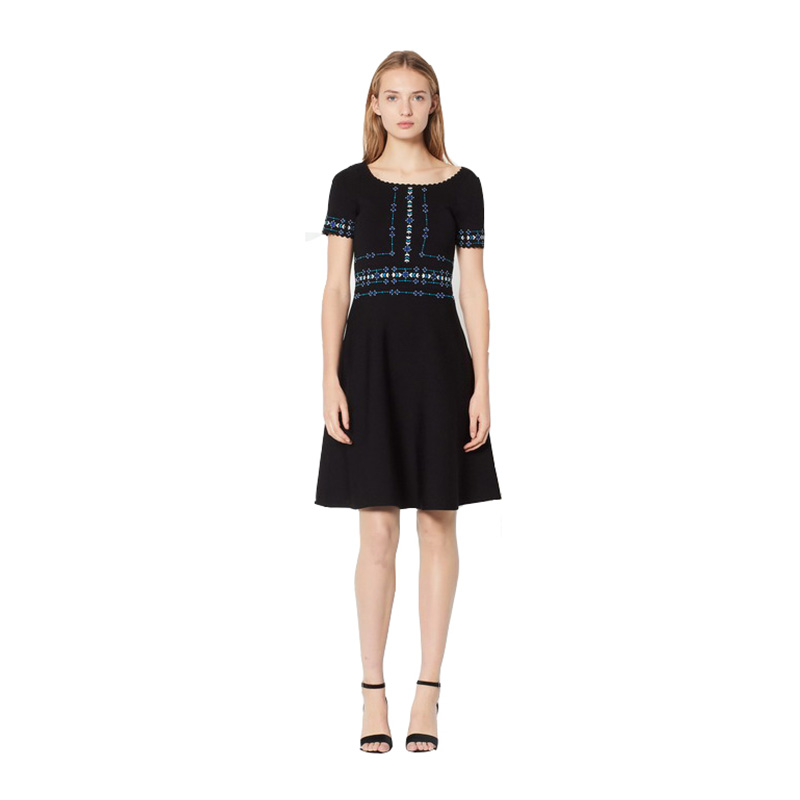Skräddarsydd sommarbroderi Diamonds Ladies Black Knit Sweater Dress