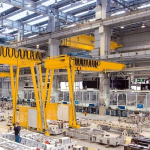 European Semi-Gantry Crane