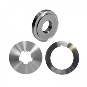 penumatiskt blad för skärning av pappersrör