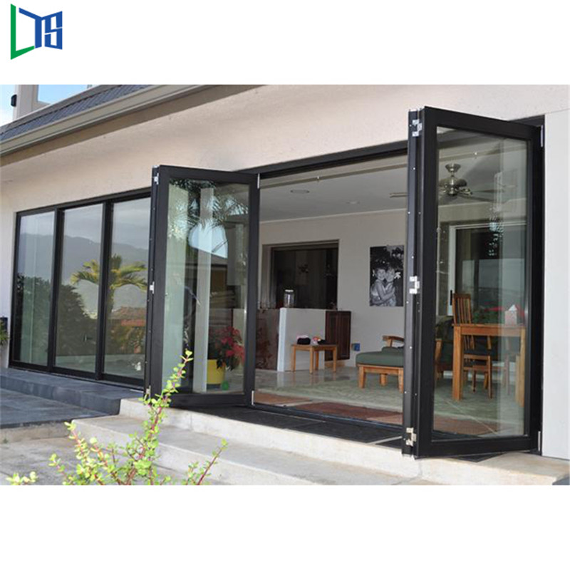 Dubbelglasering Bi Fold Door Accordion Aluminium Glass Patio Exteriör Bifold Dörrar Pulverlackering Slutförd