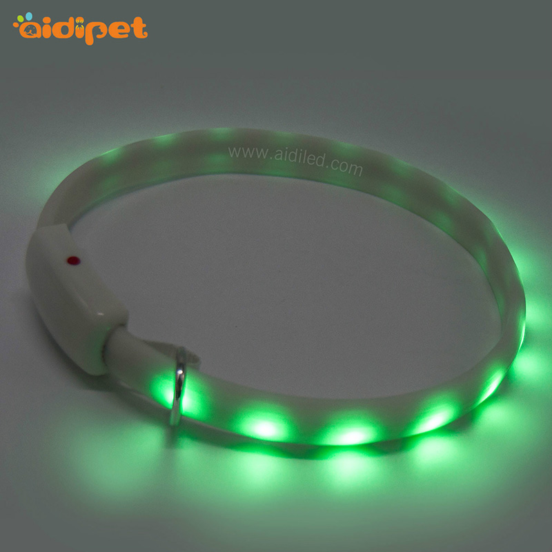 Pet Gift Silikon Personlig Färgrik Hund Collar LED Elektronisk Hund Collar