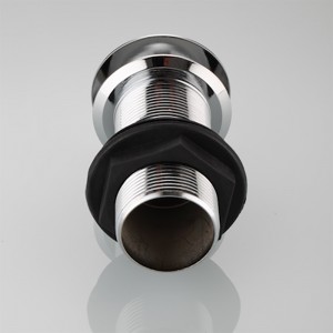 Toalett mässing dyker upp avloppsvattenbassängen