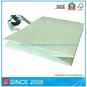 Högkant papperspåse med inverterad botten