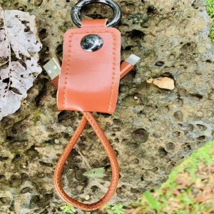 Bärbar nyckelnyckelringstelefon - datakabel