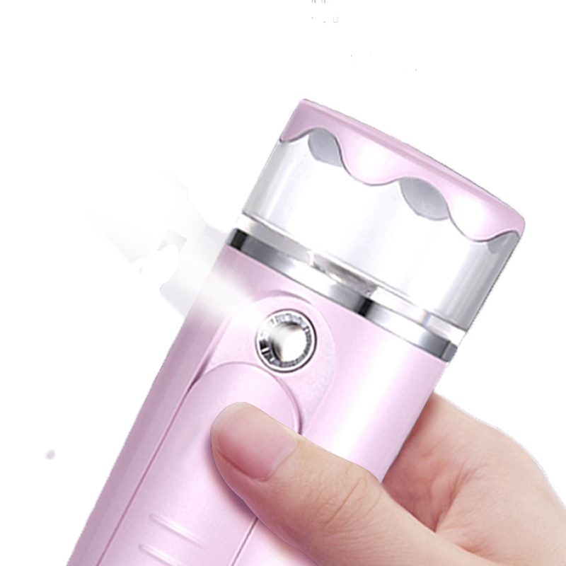 Nano Sprayer Ansiktsångare Ansiktsfuktare Mini Atomization Fuktgivande Fuktande USB Uppladdningsbar skönhetsapparat för olja eller torr hudvård