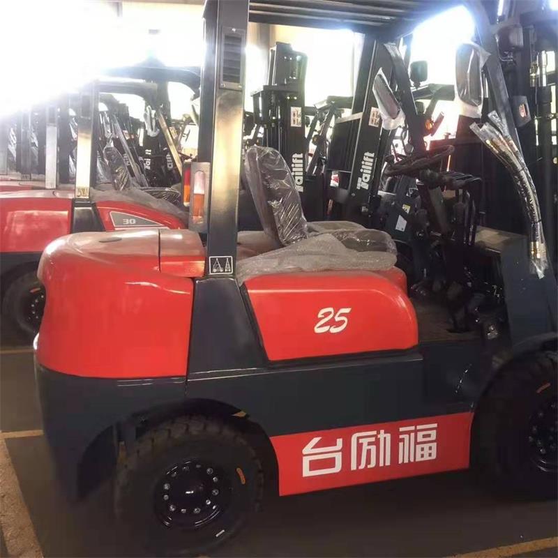 TOYOTA-TAILIFT FORKLIFT LEVERANTÖR