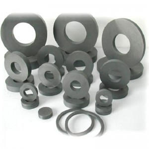 Ferritmagneter i olika specifikationer