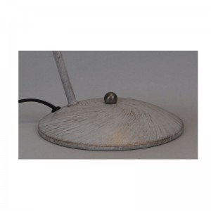 Bordslampa med justeringsfunktion i metall och vitborstat guld