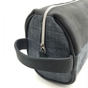 DOVE KOSMETISK VÄSKA