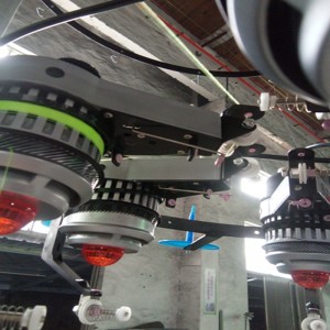 Tillverkare i Kina som tillverkar dubbeltröjor och knäskålar i fabriken.