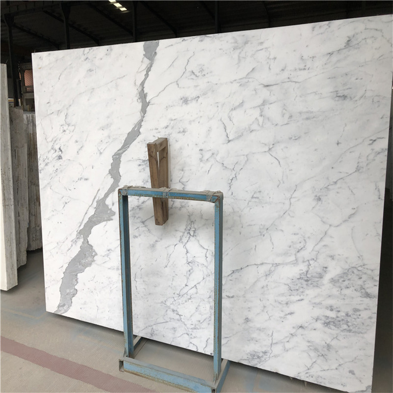 Bianco Statuario marmorplatta