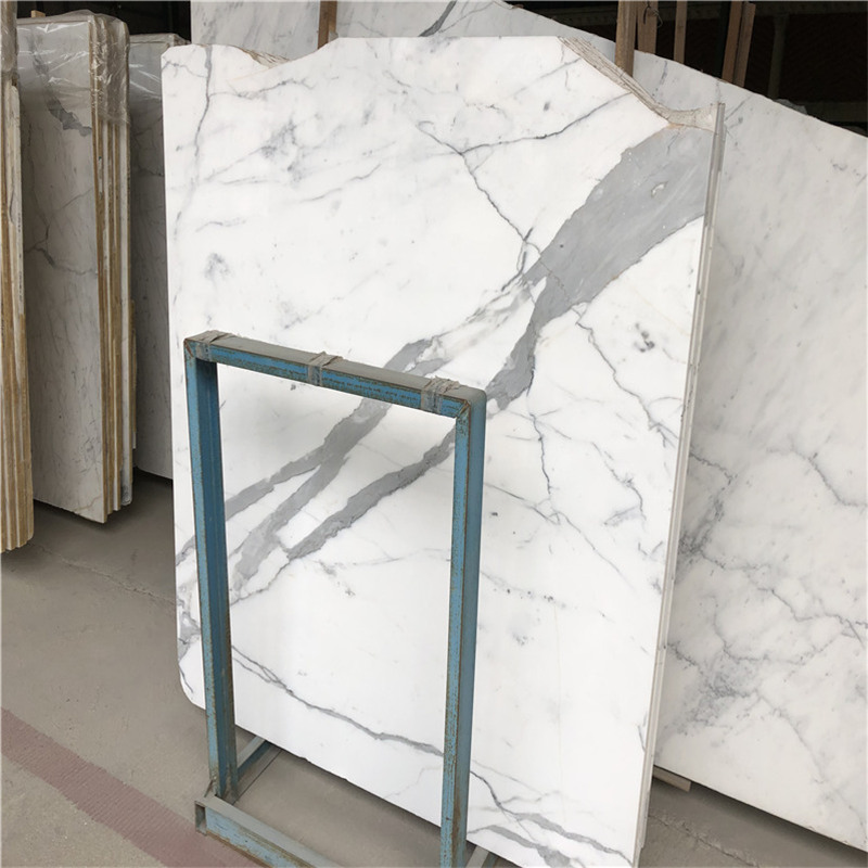 Bianco Statuario marmorplatta