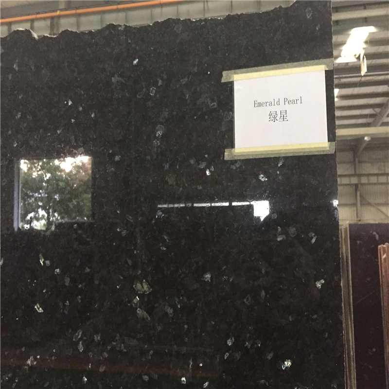 Labrador Verde Emerald Pearl Granite Platta