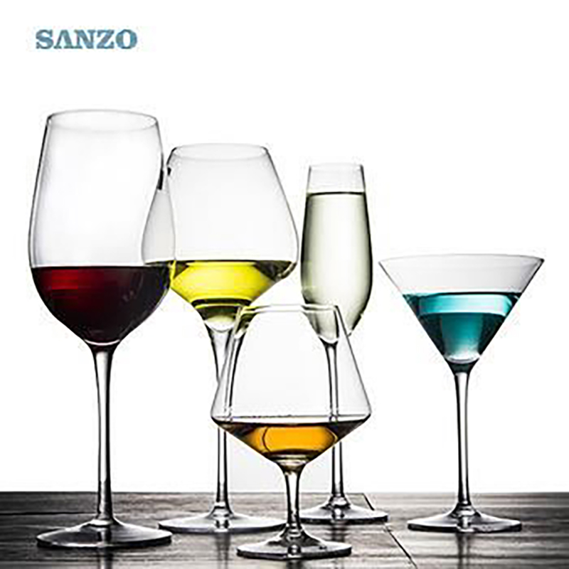 SANZO Black Stem Lismore Balloon Wine Glass Handgjorda blyfria kristallgreverade glasögon Tjocka glasögon