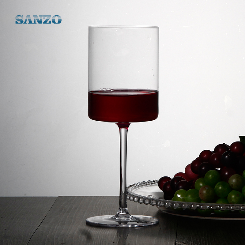SANZO Black Stem Wine Glass Handgjorda blyfria crystal glasögon tjocka rustika