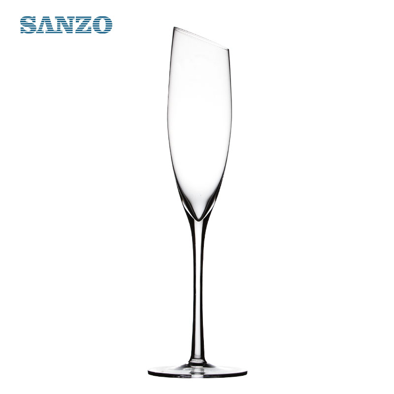 SANZO Bohemian Champagne Glass Anpassat handgjort glas Champagne Cup Kampanj Hot Selling Färgat Champagne Glass