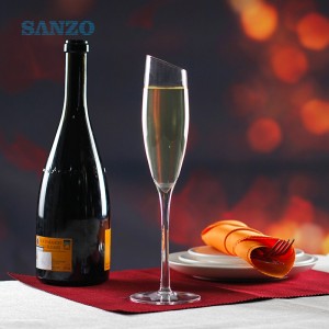 SANZO Bohemian Champagne Glass Anpassat handgjort glas Champagne Cup Kampanj Hot Selling Färgat Champagne Glass
