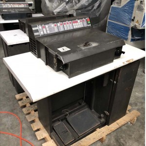 datoriserad begagnad Italien COMELZ SS20 skidmaskin