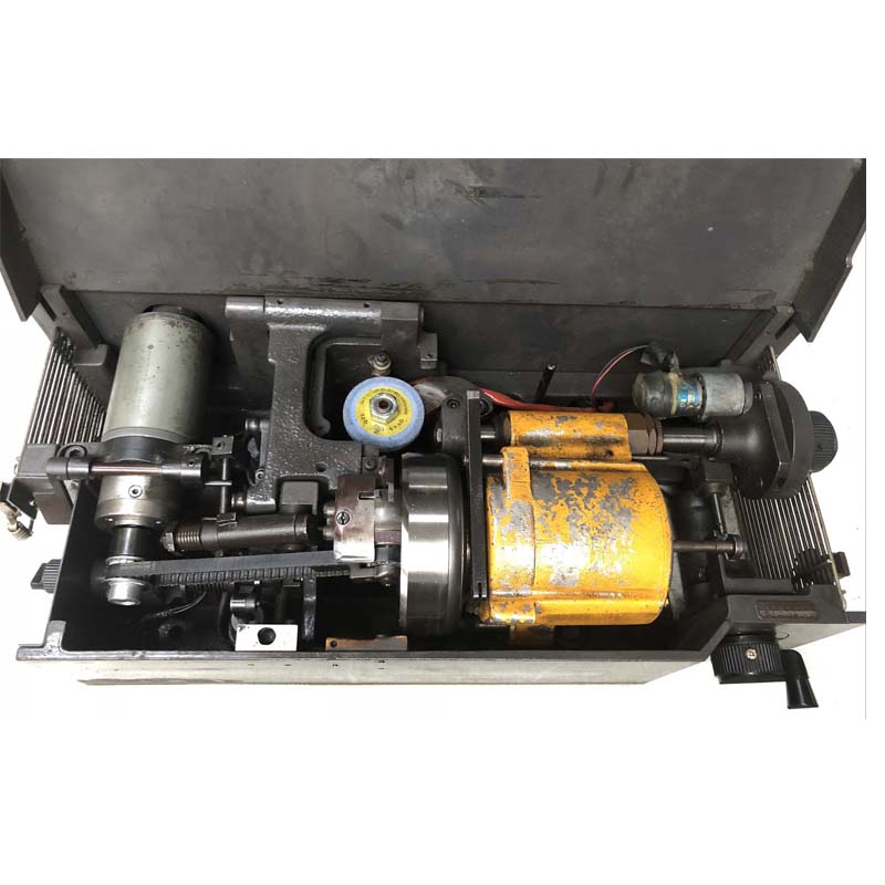 datoriserad begagnad Italien COMELZ SS20 skidmaskin