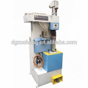 krockkudde en varm en kall motstycke formmaskin