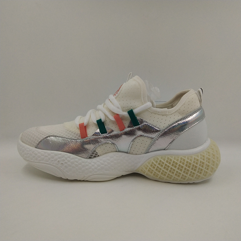 Modesportsko-001