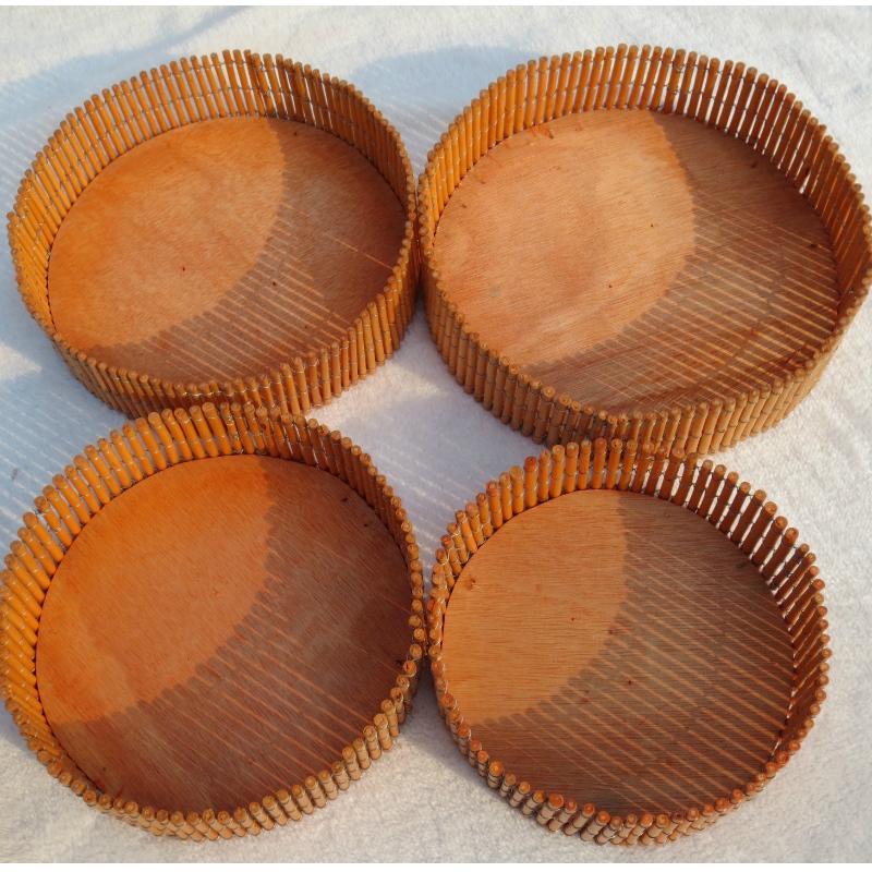 Torkad fruktlagringskorg