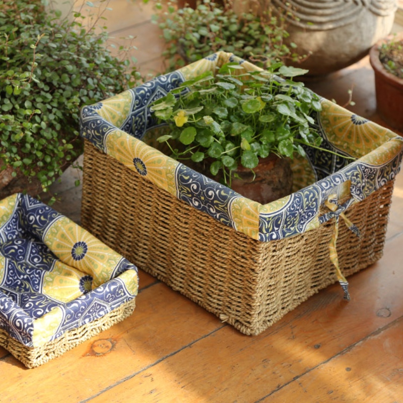 Fodrad korg med sovrum