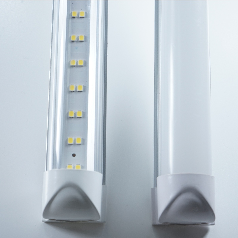 Dubbel rad platt T8-integrerad LED-rörfixtur
